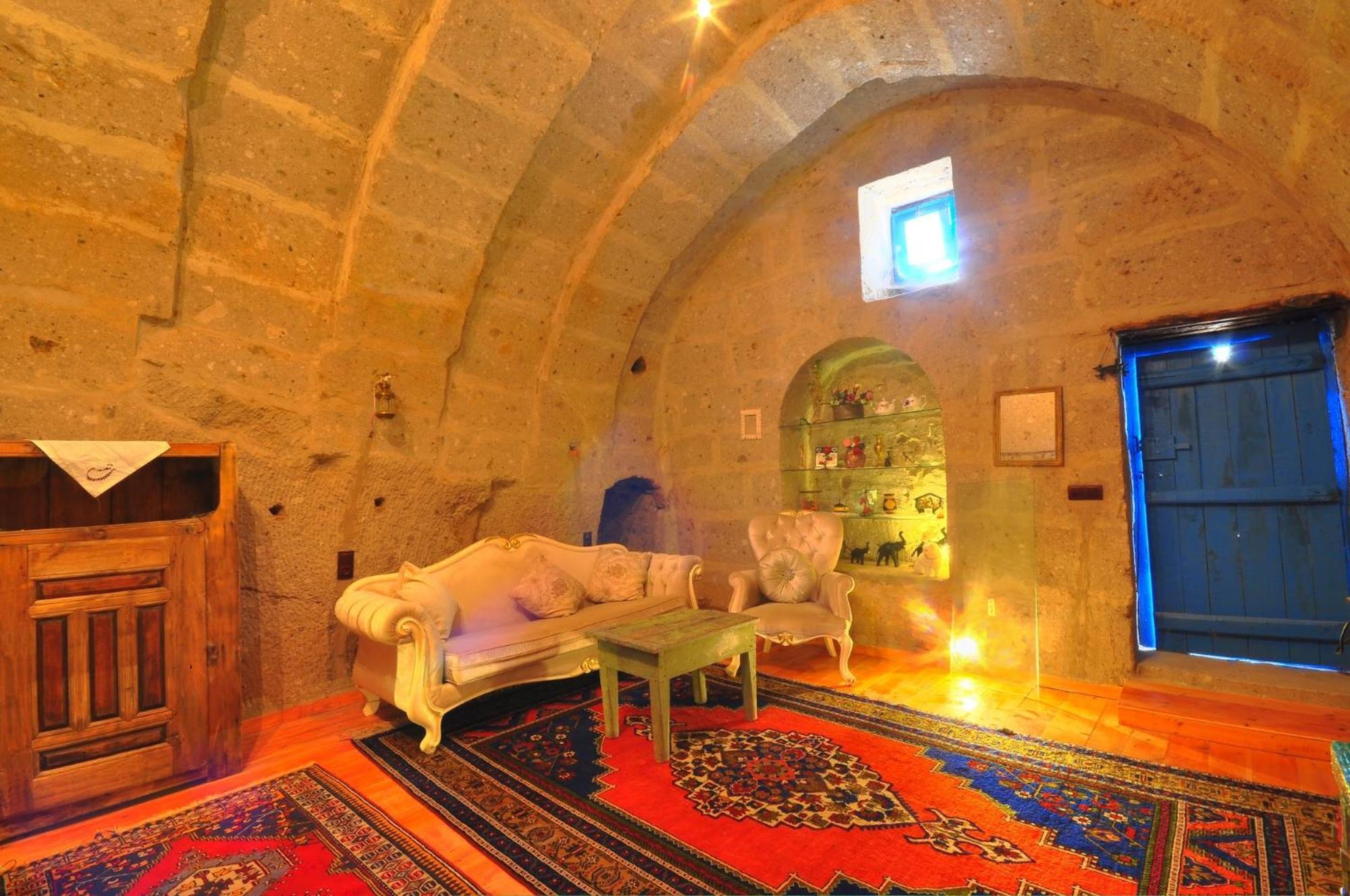 Belisirma Cave Hotel 阿克萨赖 外观 照片